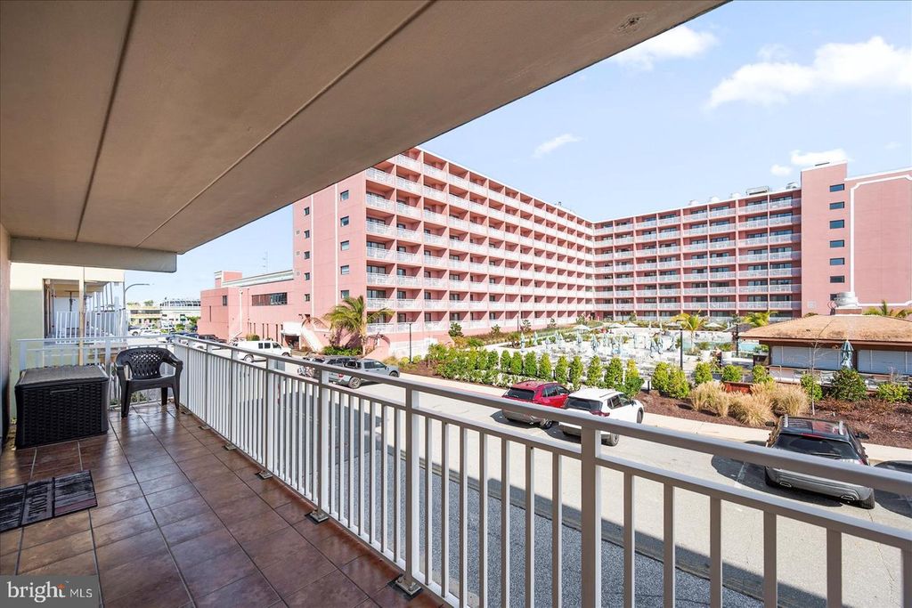 Image 31 of property listing at 1 66TH ST #101, Ocean City, MD 21842