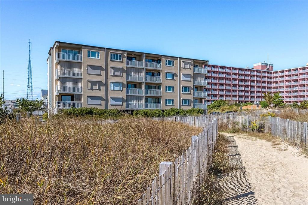 Image 41 of property listing at 1 66TH ST #101, Ocean City, MD 21842