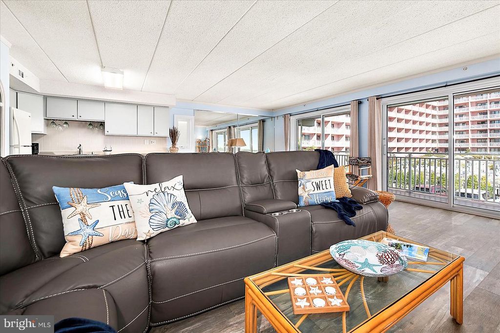 Image 7 of property listing at 1 66TH ST #101, Ocean City, MD 21842