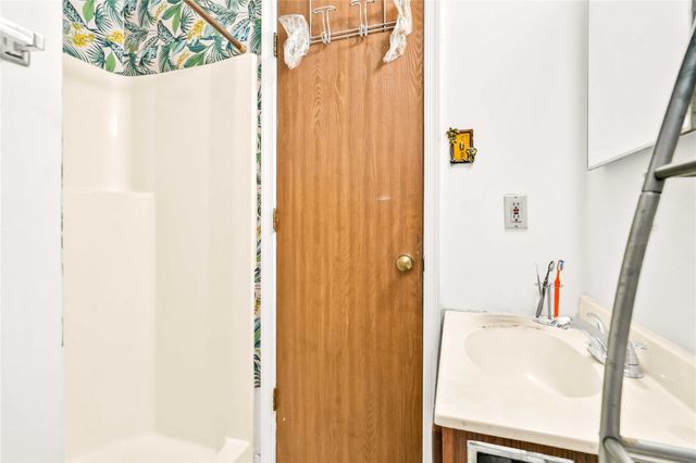 247 Ilyssa Way, Staten Island, NY 10312