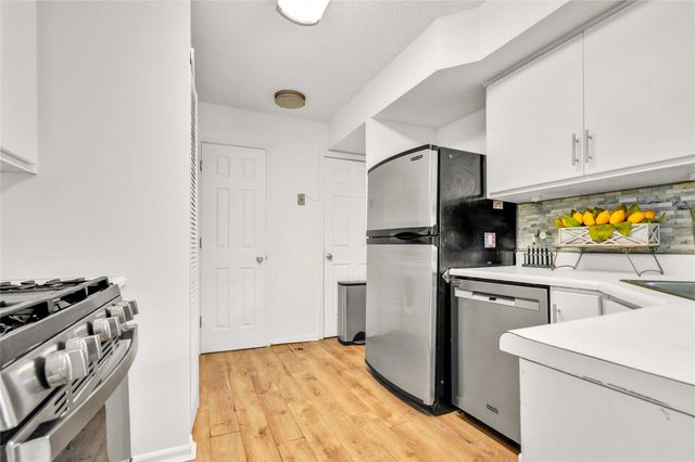 247 Ilyssa Way, Staten Island, NY 10312