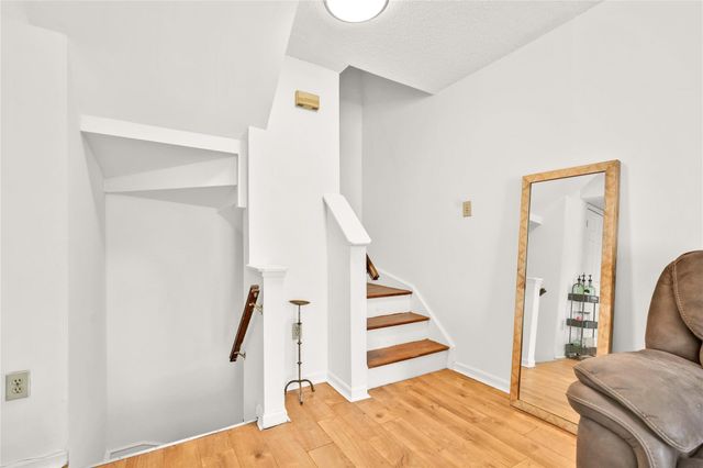 247 Ilyssa Way, Staten Island, NY 10312
