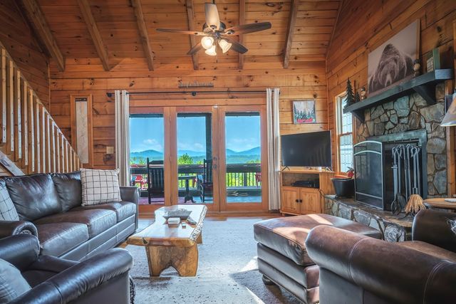 88 Down Yonder Road, Morganton, GA 30560