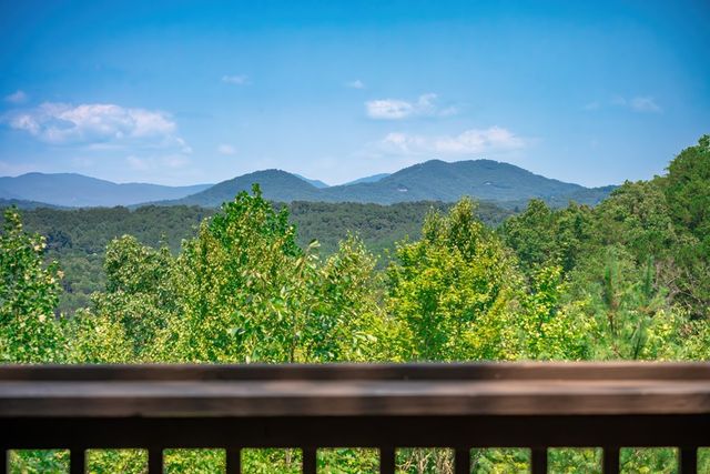 88 Down Yonder Road, Morganton, GA 30560