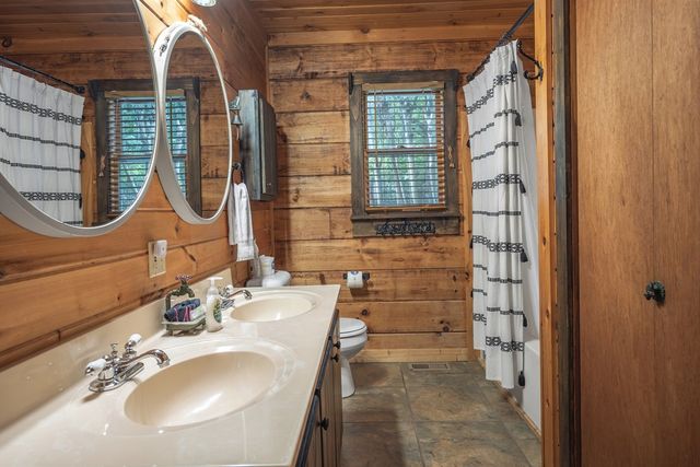 88 Down Yonder Road, Morganton, GA 30560