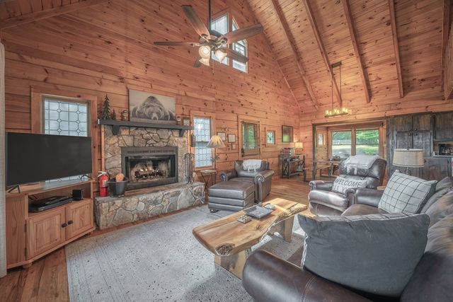 88 Down Yonder Road, Morganton, GA 30560