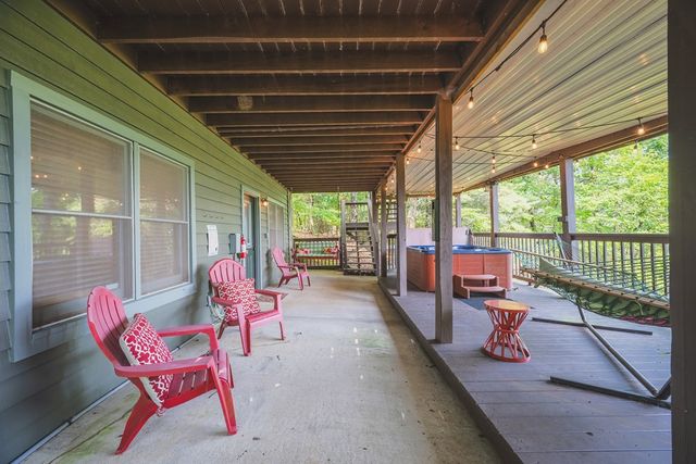 88 Down Yonder Road, Morganton, GA 30560