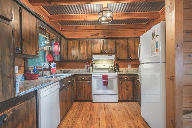 88 Down Yonder Road, Morganton, GA 30560