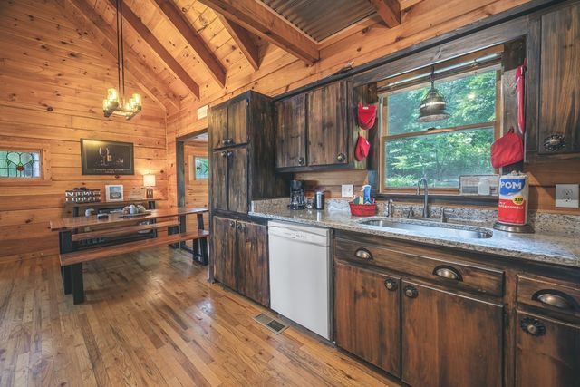 88 Down Yonder Road, Morganton, GA 30560