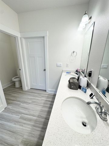 4946 Snipe Rd, Pace, FL 32571