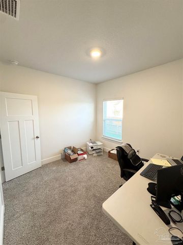 4946 Snipe Rd, Pace, FL 32571