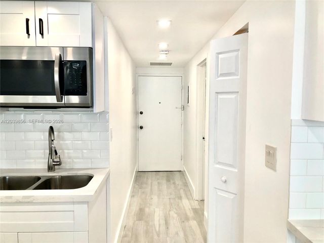 905 Brickell Bay Drive 2029, Miami, FL 33131