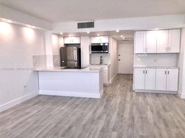 905 Brickell Bay Drive 2029, Miami, FL 33131