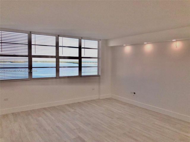 905 Brickell Bay Drive 2029, Miami, FL 33131