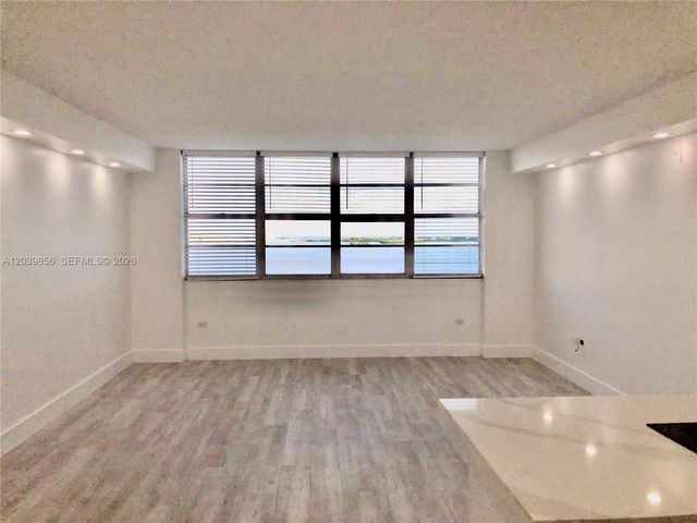 905 Brickell Bay Drive 2029, Miami, FL 33131