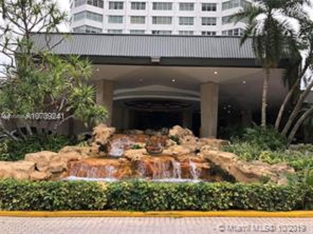 905 Brickell Bay Drive 2029, Miami, FL 33131