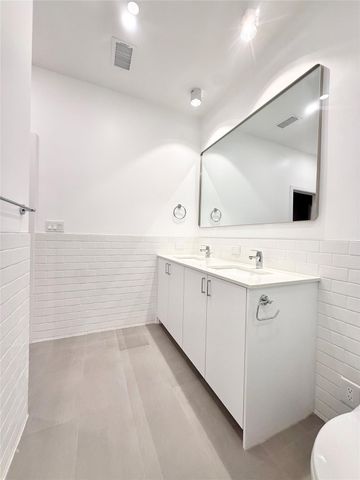 1412 Sul Ross Street, Houston, TX 77006