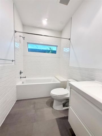 1412 Sul Ross Street, Houston, TX 77006