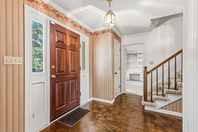 346 Round Ridge Rd, Spartanburg, SC 29302