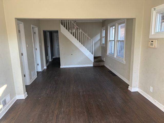 8917 S Elizabeth Street, Chicago, IL 60620