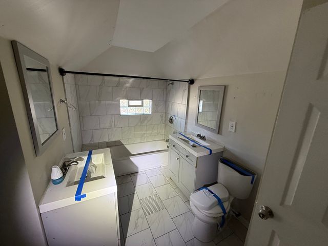 8917 S Elizabeth Street, Chicago, IL 60620