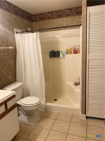 2744 N Heynis, New Braunfels, TX 78130