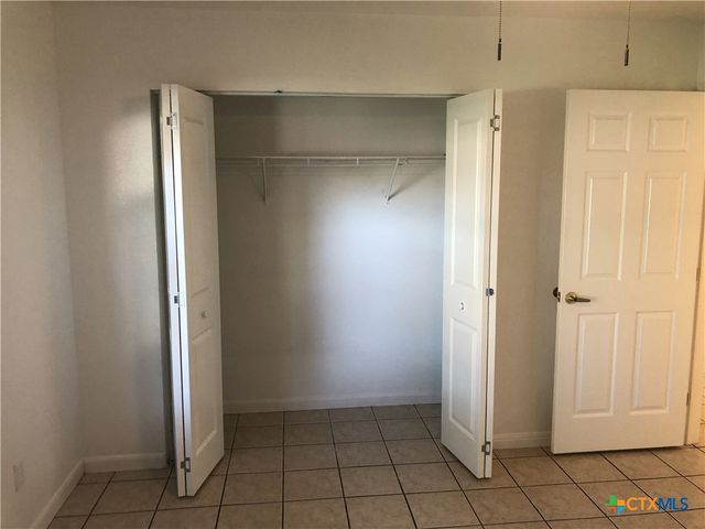 2744 N Heynis, New Braunfels, TX 78130