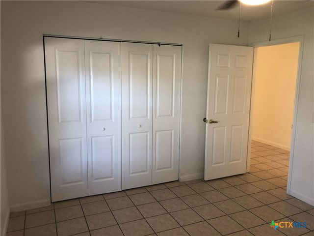 2744 N Heynis, New Braunfels, TX 78130