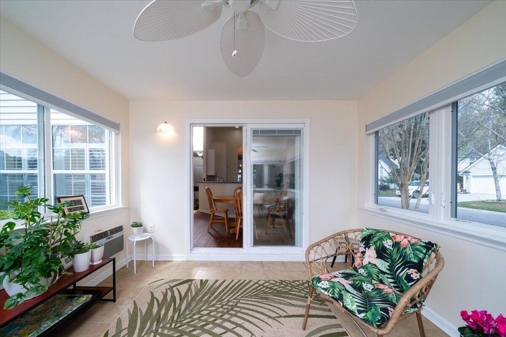 Image 16 of property listing at 1301 Sassafrass Circle, Mount Pleasant, SC 29466