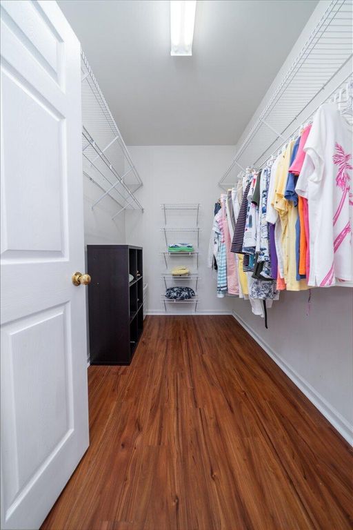 Image 23 of property listing at 1301 Sassafrass Circle, Mount Pleasant, SC 29466