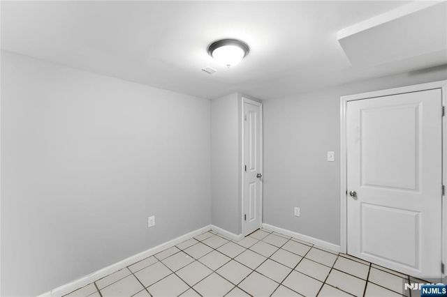 318 Grove Street, Newark, NJ 07103