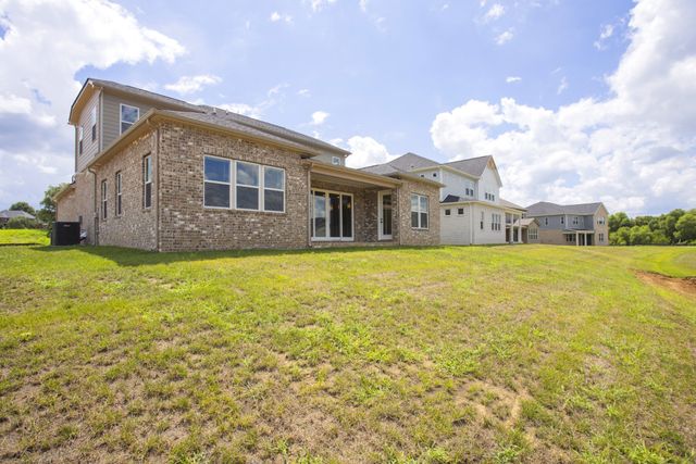 7004 Thunderhead Way, Spring Hill, TN 37174