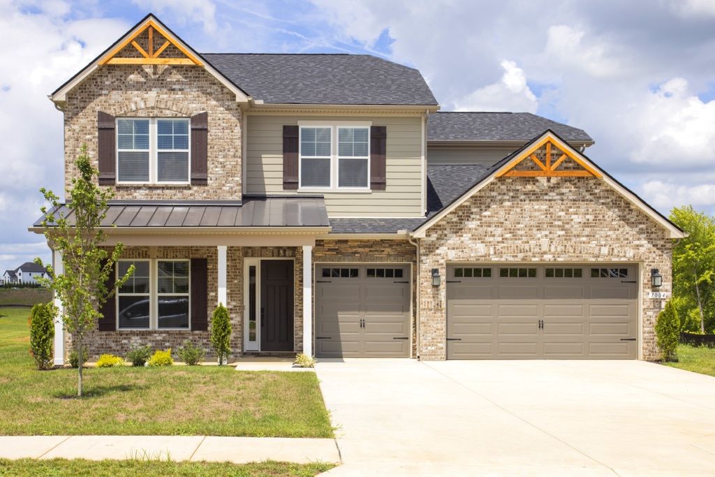 7004 Thunderhead Way, Spring Hill, TN 37174