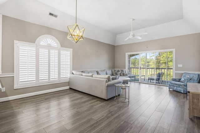 4761 Wild Iris Dr Apt 302, Myrtle Beach, SC 29577