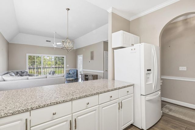 4761 Wild Iris Dr Apt 302, Myrtle Beach, SC 29577