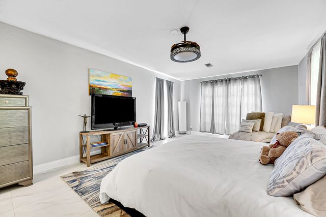 1618 The 12th Fairway, Wellington, FL 33414