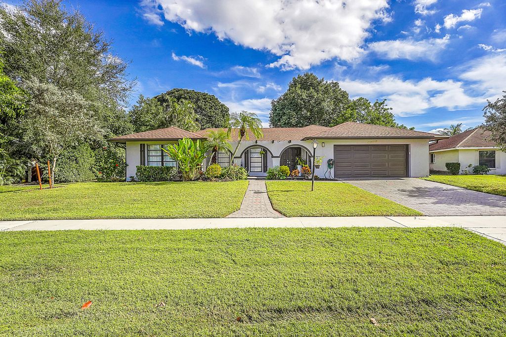 1618 The 12th Fairway, Wellington, FL 33414