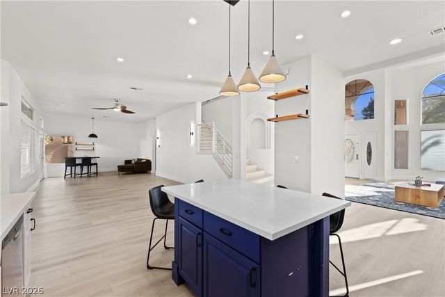118 Weatherwood Court, Henderson, NV 89074