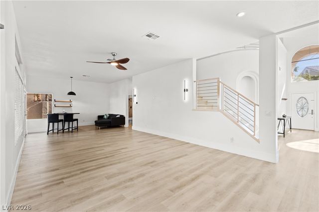 118 Weatherwood Court, Henderson, NV 89074