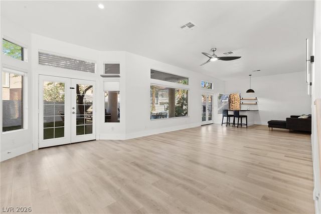 118 Weatherwood Court, Henderson, NV 89074