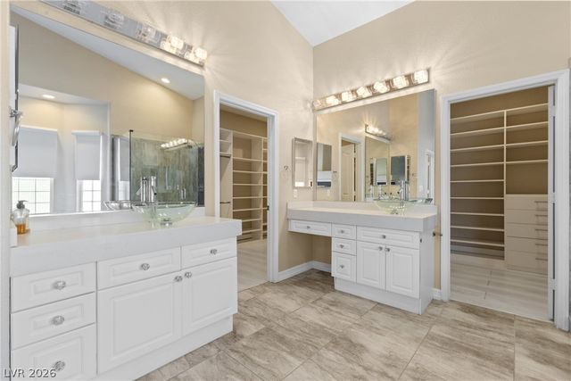 118 Weatherwood Court, Henderson, NV 89074