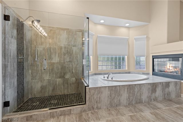 118 Weatherwood Court, Henderson, NV 89074