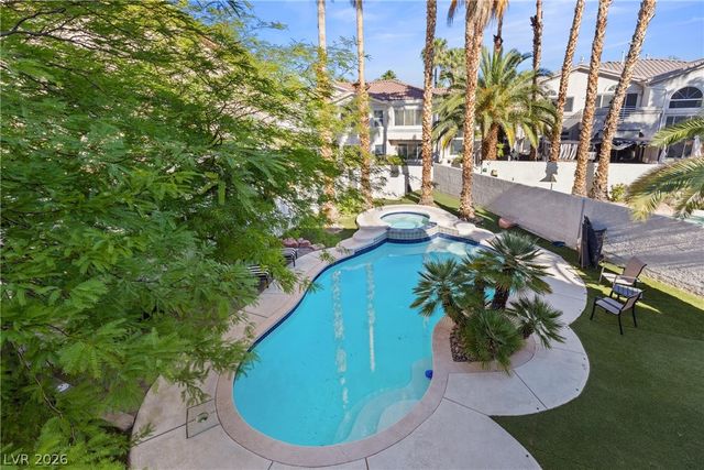 118 Weatherwood Court, Henderson, NV 89074
