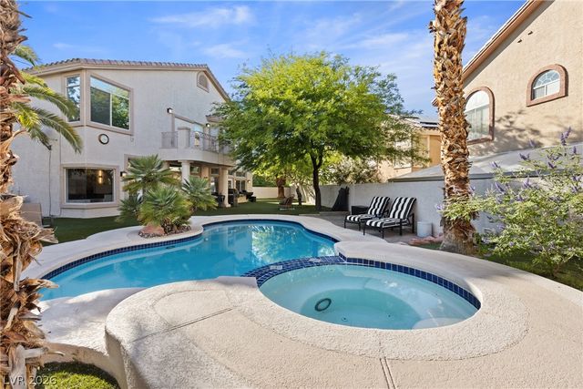 118 Weatherwood Court, Henderson, NV 89074