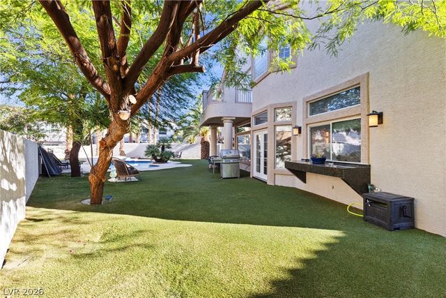 118 Weatherwood Court, Henderson, NV 89074