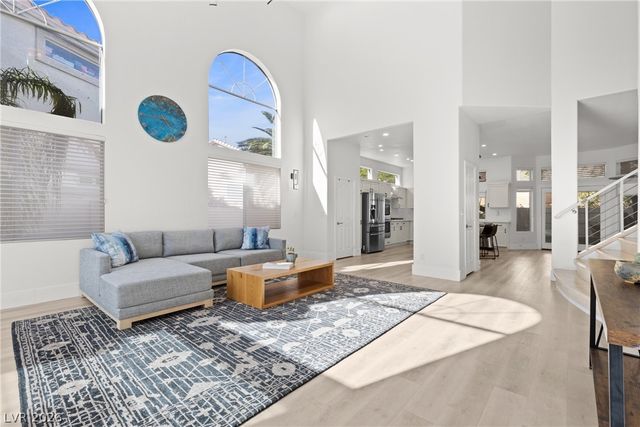 118 Weatherwood Court, Henderson, NV 89074