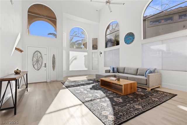 118 Weatherwood Court, Henderson, NV 89074