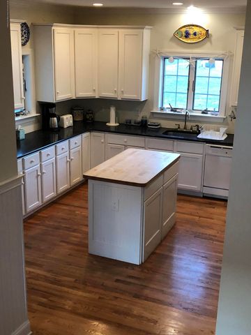 32 N Potter Avenue, Manasquan, NJ 08736