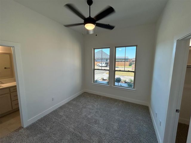 10000 Calypso Way, Yukon, OK 73099