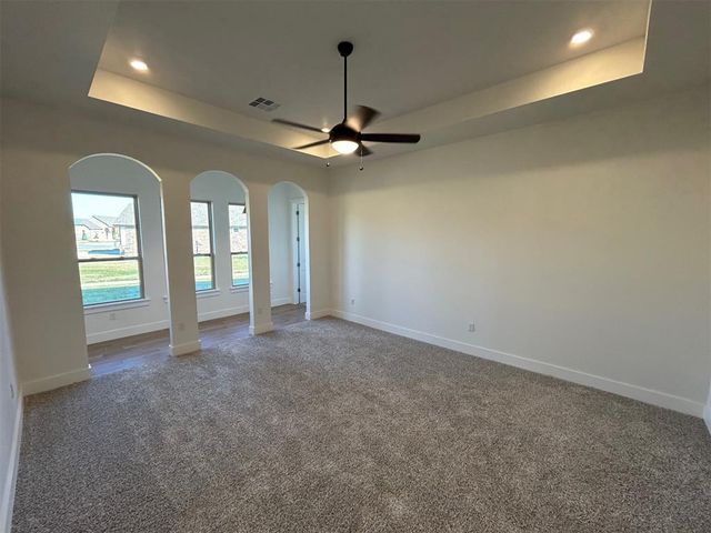 10000 Calypso Way, Yukon, OK 73099